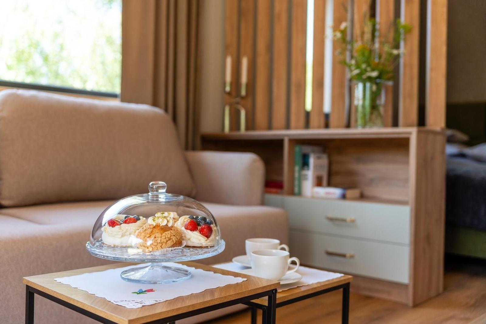 Hotel Zielona Zaba Derc Esterno foto