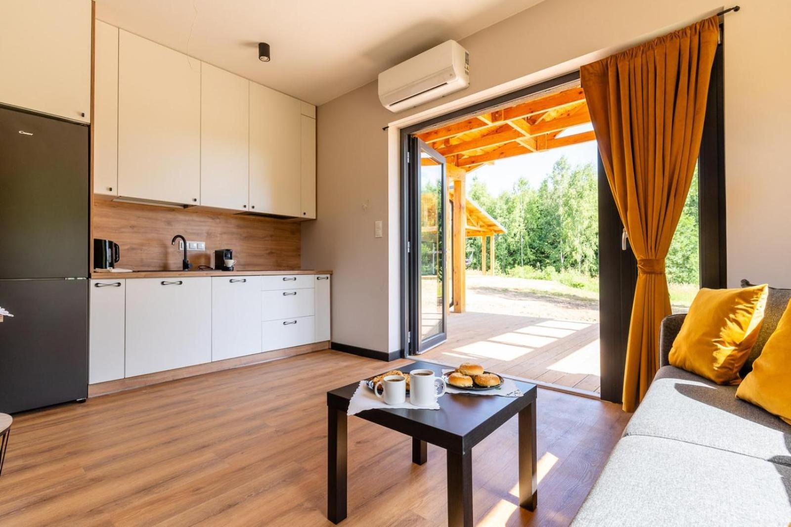 Hotel Zielona Zaba Derc Esterno foto