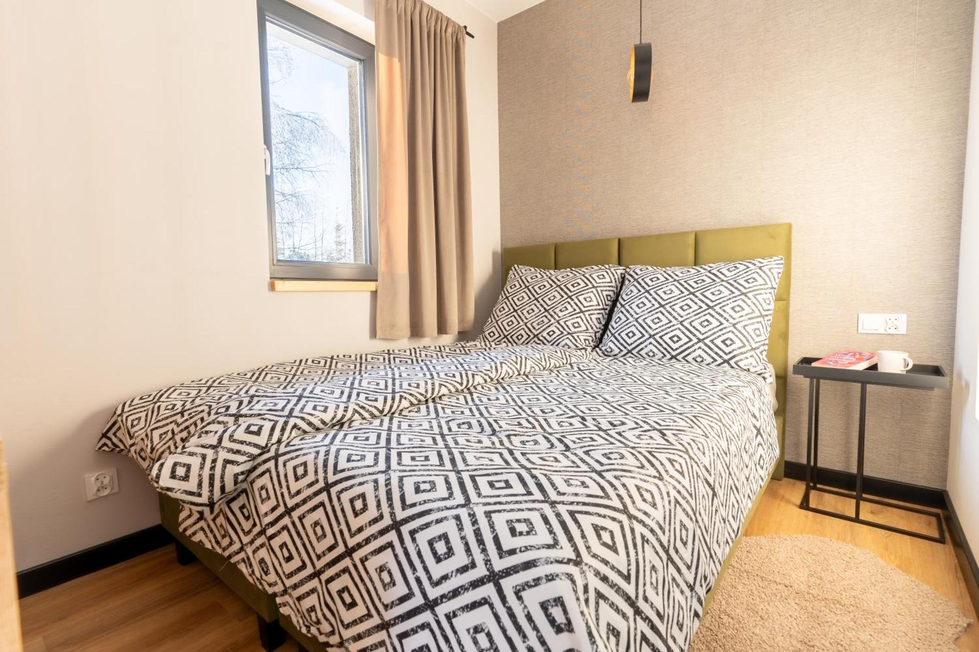 Hotel Zielona Zaba Derc Esterno foto